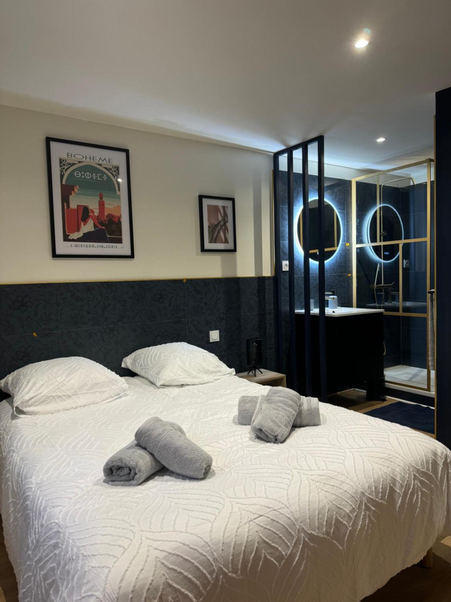Blue Stan Apartment *